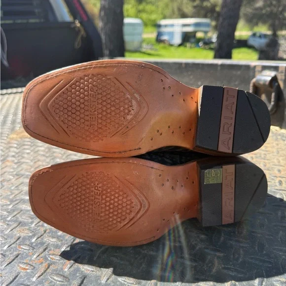 Ariat Women’s Futurity Dash Elephant Print and Pewter 6.5B - Picture 12 of 13